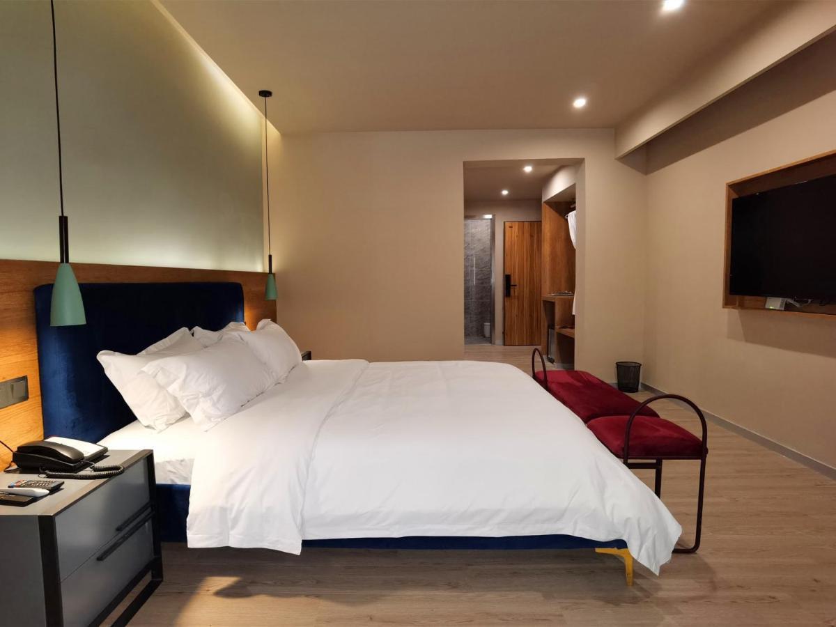 C3 Hotels Yangzhou Exteriör bild